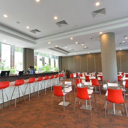 Hotel Chancellor@Orchard Singapore Exteriör bild